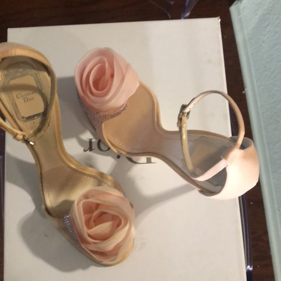 Beautiful Dior in pink only wore once - Picture 6 of 7